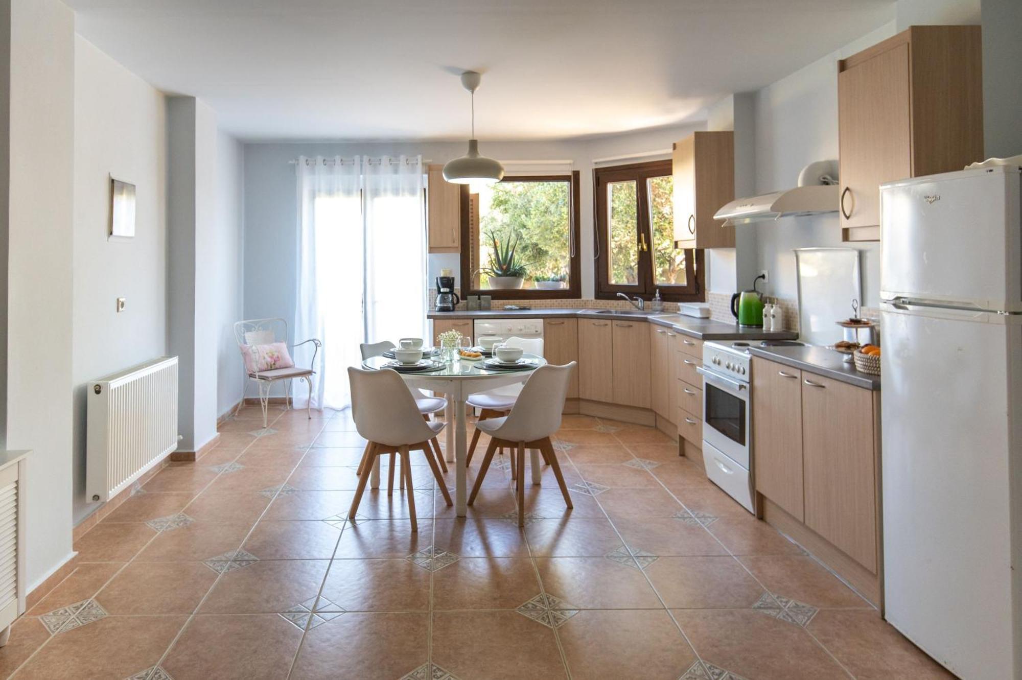 Natalia'S Apartment In Tavronitis Εξωτερικό φωτογραφία