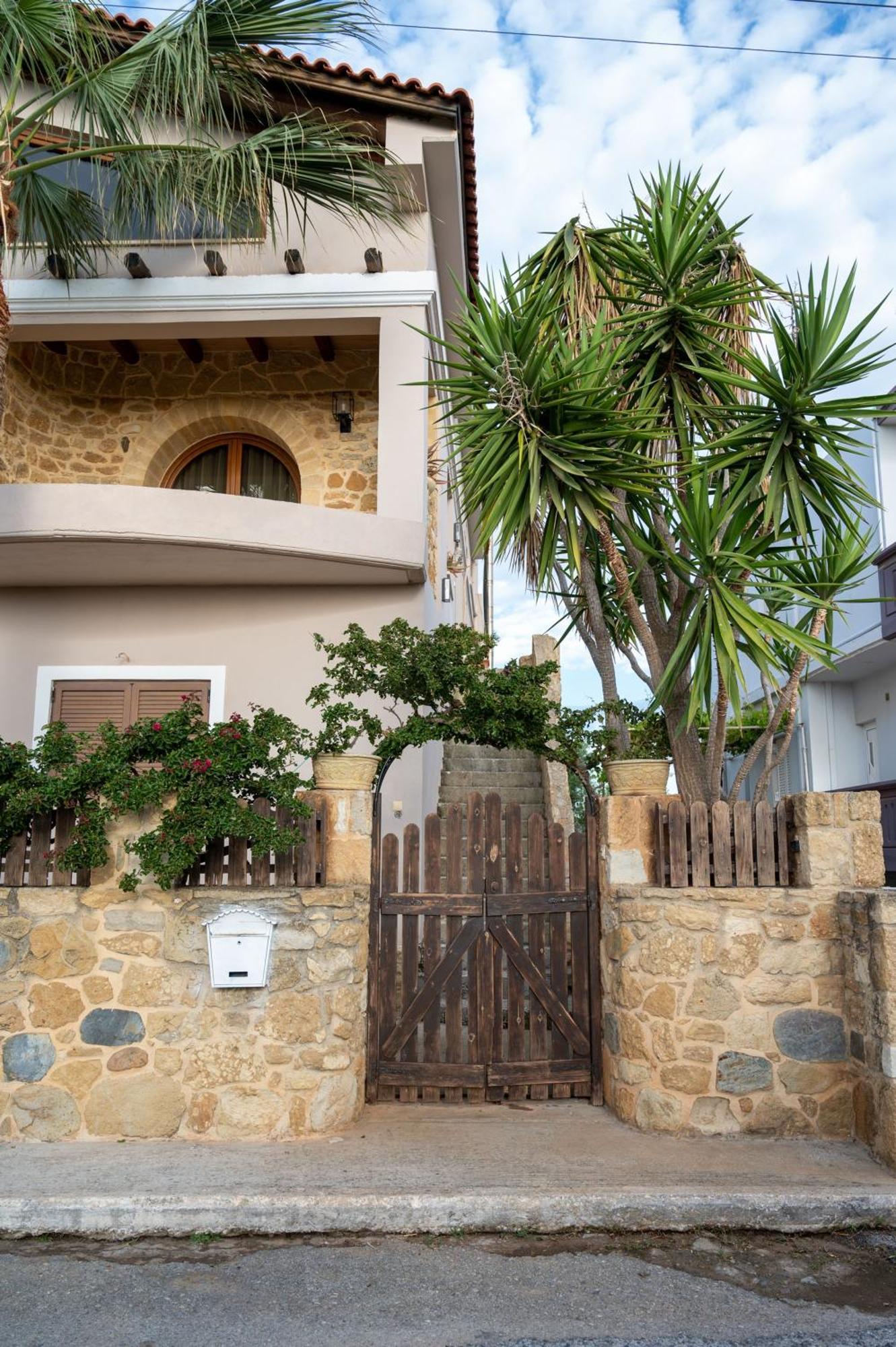 Natalia'S Apartment In Tavronitis Εξωτερικό φωτογραφία